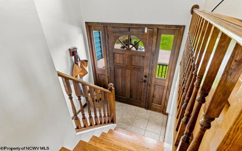 12 Coolview Lane, Bridgeport, West Virginia 26330, 4 Bedrooms Bedrooms, 9 Rooms Rooms,2 BathroomsBathrooms,Single Family Detached,For Sale,Coolview,0,10166359