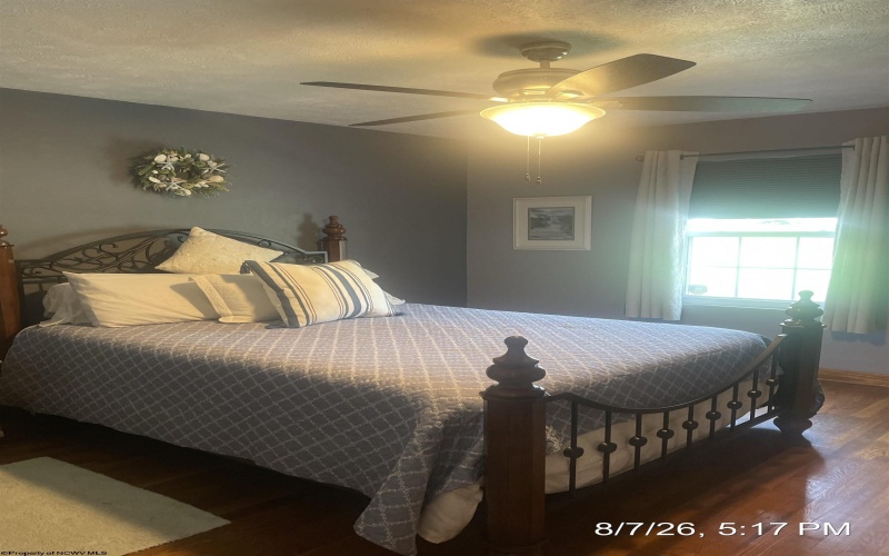 127 Willis Avenue, Bridgeport, West Virginia 26330, 3 Bedrooms Bedrooms, 7 Rooms Rooms,2 BathroomsBathrooms,Single Family Detached,For Sale,Willis,0,10166355