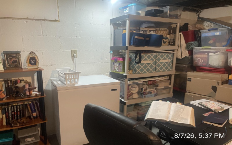127 Willis Avenue, Bridgeport, West Virginia 26330, 3 Bedrooms Bedrooms, 7 Rooms Rooms,2 BathroomsBathrooms,Single Family Detached,For Sale,Willis,0,10166355