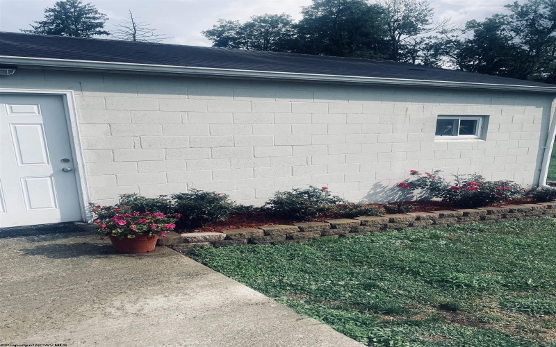 127 Willis Avenue, Bridgeport, West Virginia 26330, 3 Bedrooms Bedrooms, 7 Rooms Rooms,2 BathroomsBathrooms,Single Family Detached,For Sale,Willis,0,10166355