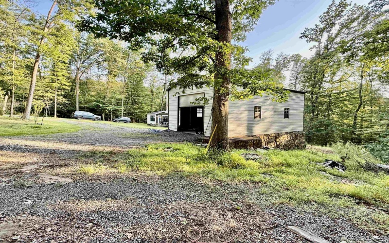 323 Long Run Road, Fairmont, West Virginia 26554, 3 Bedrooms Bedrooms, 7 Rooms Rooms,2 BathroomsBathrooms,Single Family Detached,For Sale,Long Run,0,10166358 323 Long Run Road, Fairmont, West Virginia 26554, 3 Bedrooms Bedrooms, 7 Rooms Rooms,2 BathroomsBathrooms,Single Family Detached,For Sale,Long Run,0,10166358