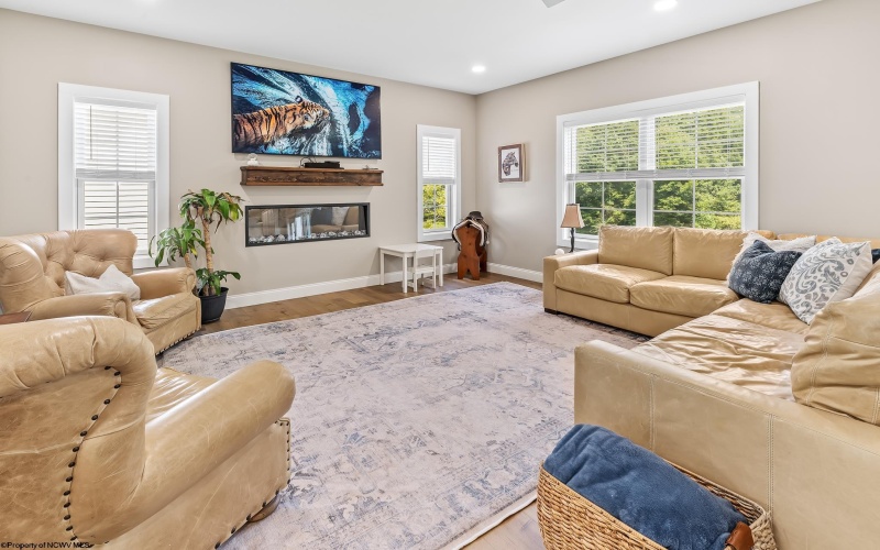 1027 Excaliber Drive, Morgantown, West Virginia 26508, 5 Bedrooms Bedrooms, 10 Rooms Rooms,3 BathroomsBathrooms,Single Family Detached,For Sale,Excaliber,0,10166356