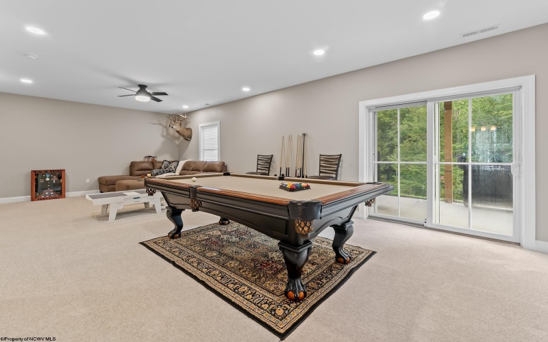 1027 Excaliber Drive, Morgantown, West Virginia 26508, 5 Bedrooms Bedrooms, 10 Rooms Rooms,3 BathroomsBathrooms,Single Family Detached,For Sale,Excaliber,0,10166356
