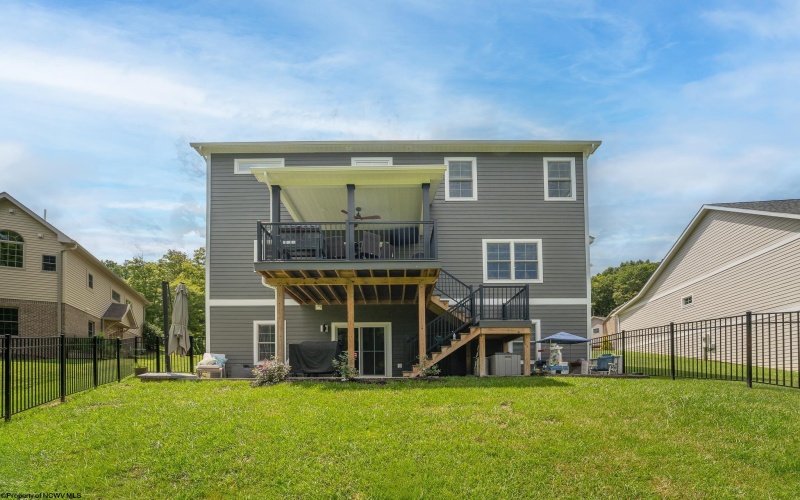 1027 Excaliber Drive, Morgantown, West Virginia 26508, 5 Bedrooms Bedrooms, 10 Rooms Rooms,3 BathroomsBathrooms,Single Family Detached,For Sale,Excaliber,0,10166356