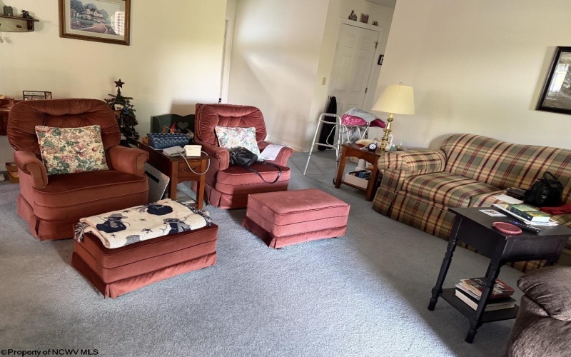 34 Kessla Way, Shinnston, West Virginia 26431, 3 Bedrooms Bedrooms, 6 Rooms Rooms,2 BathroomsBathrooms,Single Family Detached,For Sale,Kessla,0,10166357