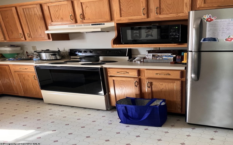 34 Kessla Way, Shinnston, West Virginia 26431, 3 Bedrooms Bedrooms, 6 Rooms Rooms,2 BathroomsBathrooms,Single Family Detached,For Sale,Kessla,0,10166357