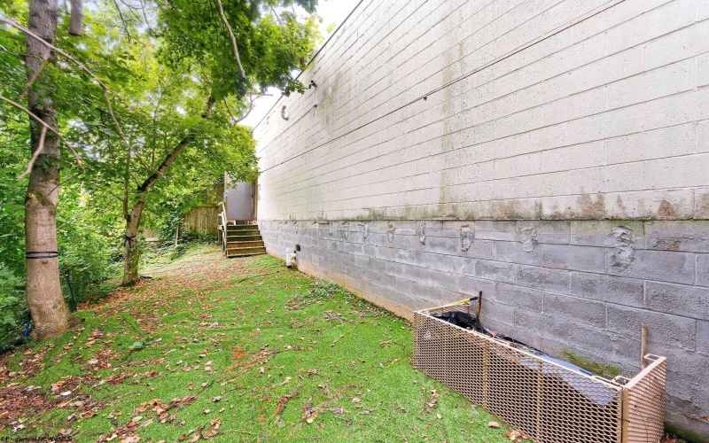 403 Milford Street, Clarksburg, West Virginia 26301, 0 , 0 ,0,Commercial (for Sale),For Sale,Milford,0,10166368 403 Milford Street, Clarksburg, West Virginia 26301, 0 , 0 ,0,Commercial (for Sale),For Sale,Milford,0,10166368