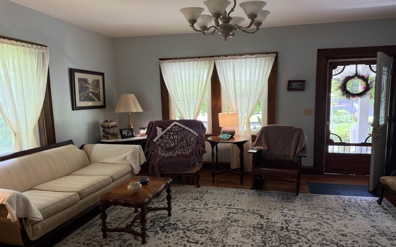 104 Rohrbough Street, Belington, West Virginia 26250, 4 Bedrooms Bedrooms, 9 Rooms Rooms,1 BathroomBathrooms,Single Family Detached,For Sale,Rohrbough,0,10166369 104 Rohrbough Street, Belington, West Virginia 26250, 4 Bedrooms Bedrooms, 9 Rooms Rooms,1 BathroomBathrooms,Single Family Detached,For Sale,Rohrbough,0,10166369