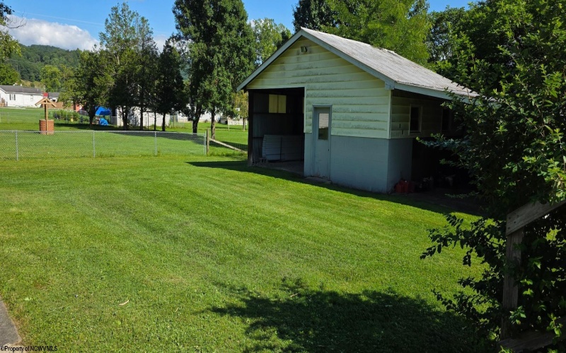 704 FILES CREEK Road, Beverly, West Virginia 26253, 4 Bedrooms Bedrooms, 9 Rooms Rooms,1 BathroomBathrooms,Single Family Detached,For Sale,FILES CREEK,0,10166372