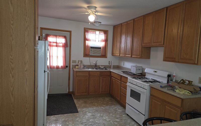 704 FILES CREEK Road, Beverly, West Virginia 26253, 4 Bedrooms Bedrooms, 9 Rooms Rooms,1 BathroomBathrooms,Single Family Detached,For Sale,FILES CREEK,0,10166372