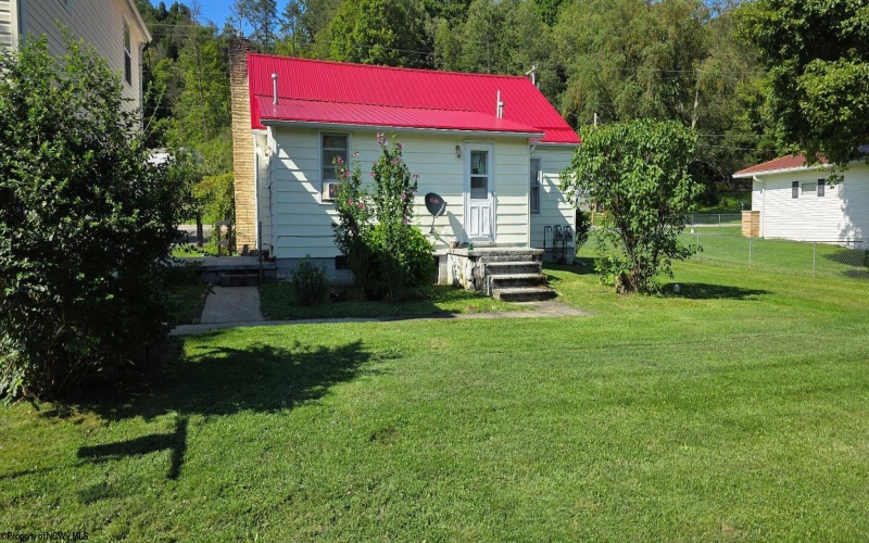 704 FILES CREEK Road, Beverly, West Virginia 26253, 4 Bedrooms Bedrooms, 9 Rooms Rooms,1 BathroomBathrooms,Single Family Detached,For Sale,FILES CREEK,0,10166372