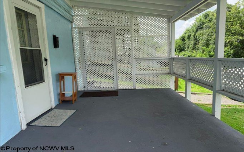 38 Dunkard Avenue, Morgantown, West Virginia 26501, 0 , 0 ,0,Commercial (for Sale),For Sale,Dunkard,0,10166391