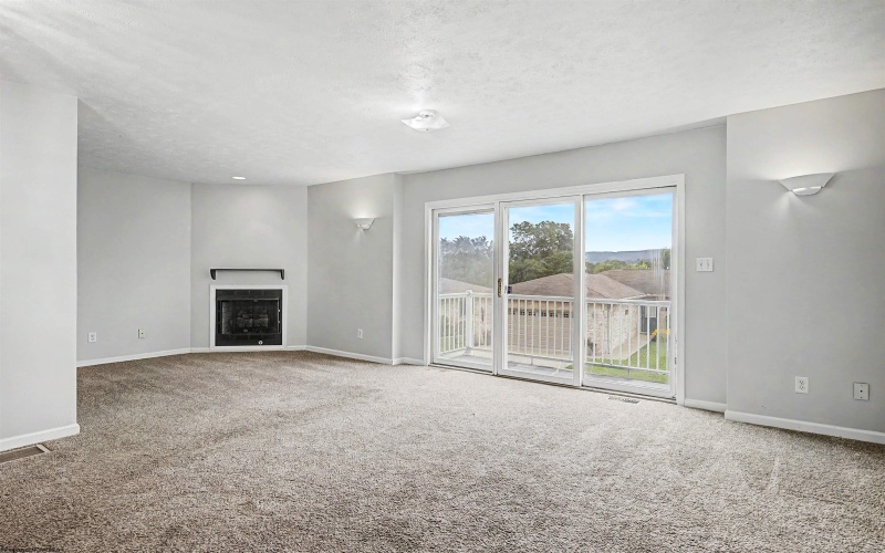 302 PIERPONT HEIGHTS Drive, Morgantown, West Virginia 26508, 4 Bedrooms Bedrooms, 11 Rooms Rooms,4 BathroomsBathrooms,Single Family Attached,For Sale,PIERPONT HEIGHTS,0,10166375