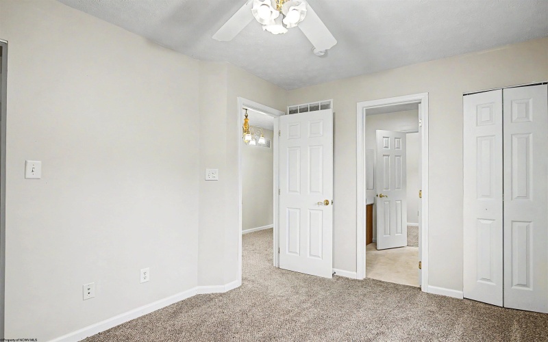 302 PIERPONT HEIGHTS Drive, Morgantown, West Virginia 26508, 4 Bedrooms Bedrooms, 11 Rooms Rooms,4 BathroomsBathrooms,Single Family Attached,For Sale,PIERPONT HEIGHTS,0,10166375