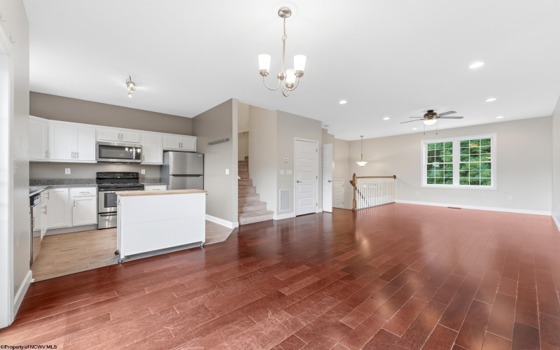 103 Butler Drive, Morgantown, West Virginia 26505, 3 Bedrooms Bedrooms, 7 Rooms Rooms,2 BathroomsBathrooms,Single Family Attached,For Sale,Butler,0,10166377