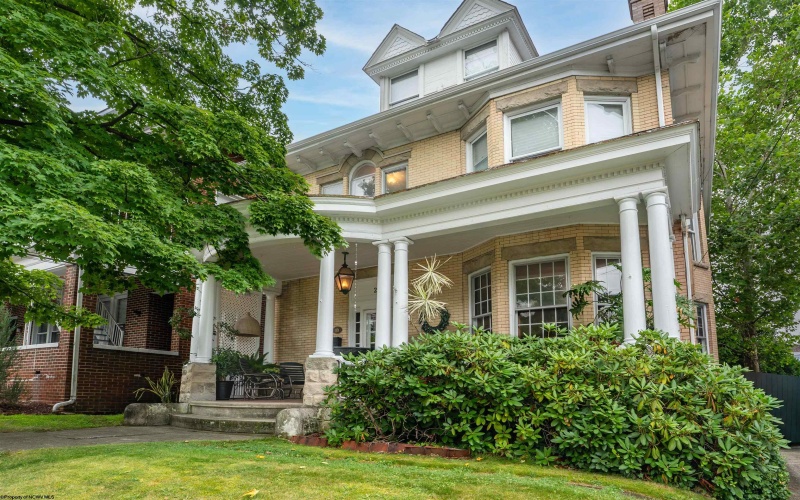220 Grand Street, Morgantown, West Virginia 26501, 4 Bedrooms Bedrooms, 10 Rooms Rooms,1 BathroomBathrooms,Single Family Detached,For Sale,Grand,0,10166374 220 Grand Street, Morgantown, West Virginia 26501, 4 Bedrooms Bedrooms, 10 Rooms Rooms,1 BathroomBathrooms,Single Family Detached,For Sale,Grand,0,10166374