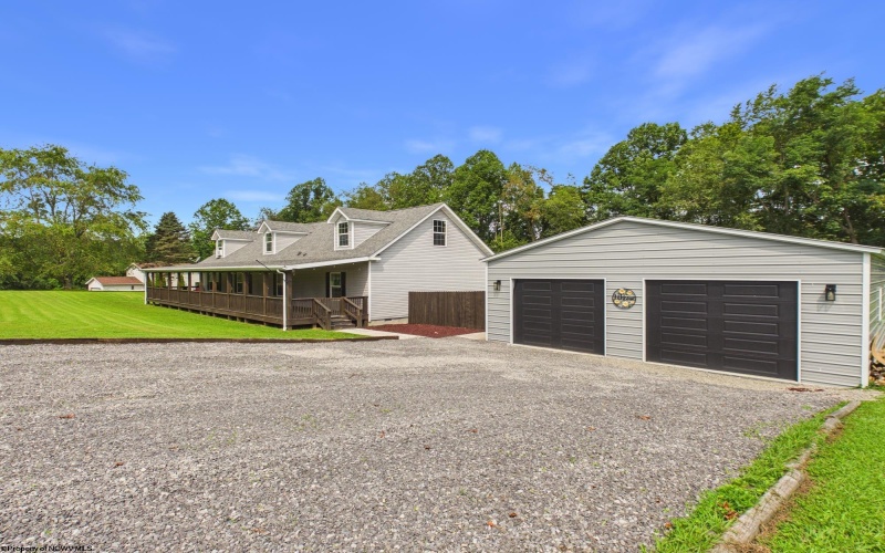 395 Burnside Addition Road, Jane Lew, West Virginia 26378, 4 Bedrooms Bedrooms, 8 Rooms Rooms,2 BathroomsBathrooms,Single Family Detached,For Sale,Burnside Addition,0,10166378