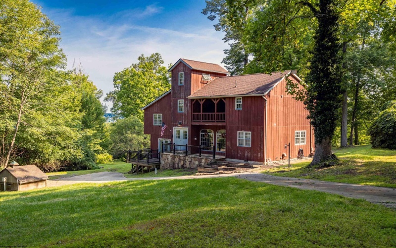 29 Chardonnay Drive, Morgantown, West Virginia 26508, 3 Bedrooms Bedrooms, 8 Rooms Rooms,3 BathroomsBathrooms,Single Family Detached,For Sale,Chardonnay,0,10166379 29 Chardonnay Drive, Morgantown, West Virginia 26508, 3 Bedrooms Bedrooms, 8 Rooms Rooms,3 BathroomsBathrooms,Single Family Detached,For Sale,Chardonnay,0,10166379