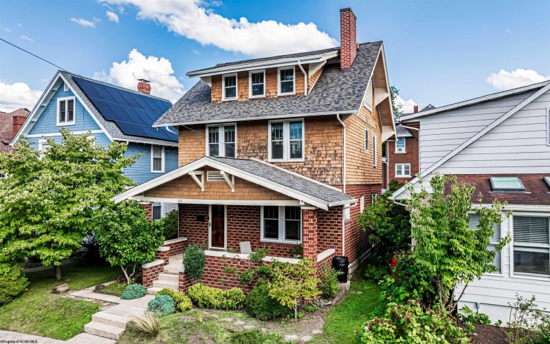 145 Waitman Street, Morgantown, West Virginia 26501, 4 Bedrooms Bedrooms, 8 Rooms Rooms,2 BathroomsBathrooms,Single Family Detached,For Sale,Waitman,0,10166380