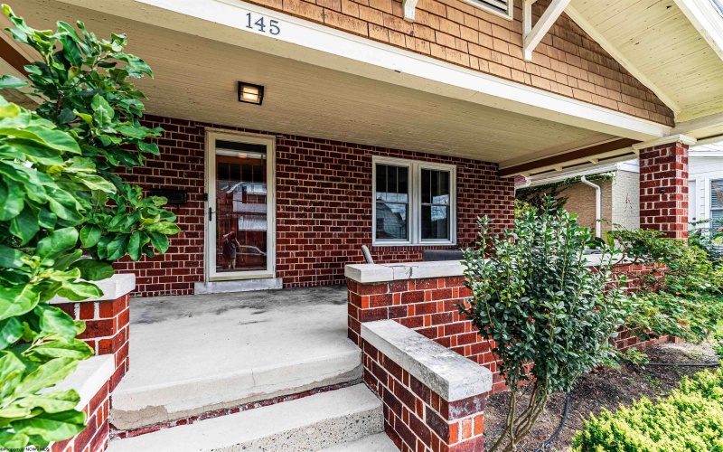 145 Waitman Street, Morgantown, West Virginia 26501, 4 Bedrooms Bedrooms, 8 Rooms Rooms,2 BathroomsBathrooms,Single Family Detached,For Sale,Waitman,0,10166380