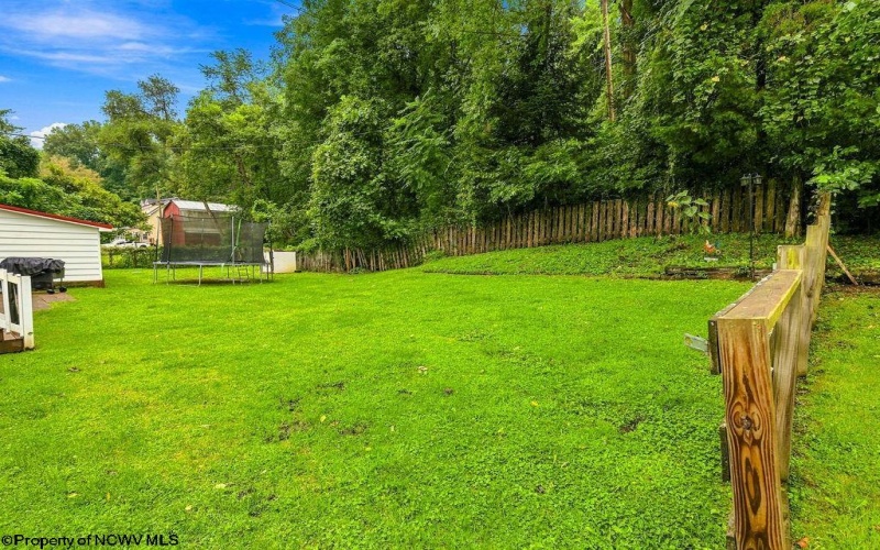 1558 Davisson Run Road, Clarksburg, West Virginia 26301, 3 Bedrooms Bedrooms, 6 Rooms Rooms,2 BathroomsBathrooms,Single Family Detached,For Sale,Davisson Run,0,10166387