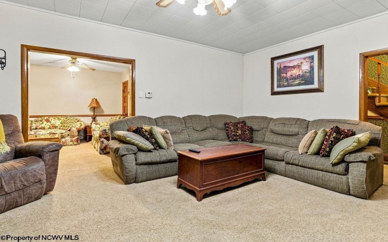 1612 Davisson Run Road, Clarksburg, West Virginia 26301, 4 Bedrooms Bedrooms, 11 Rooms Rooms,2 BathroomsBathrooms,Single Family Detached,For Sale,Davisson Run,0,10166390