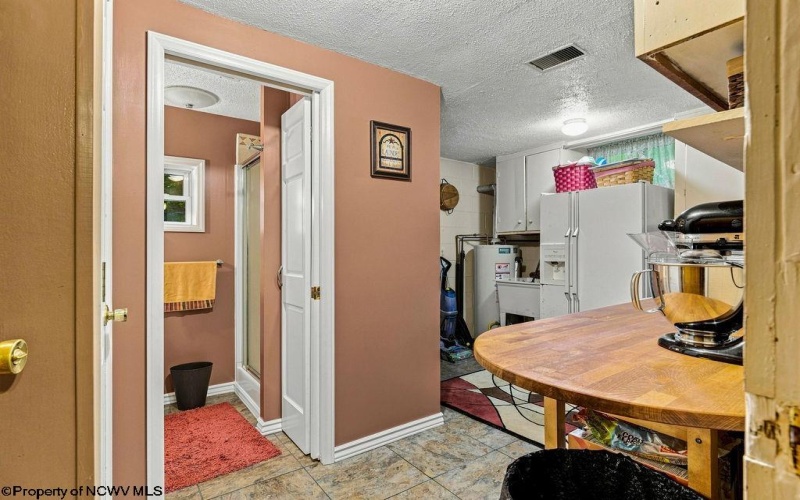 1612 Davisson Run Road, Clarksburg, West Virginia 26301, 4 Bedrooms Bedrooms, 11 Rooms Rooms,2 BathroomsBathrooms,Single Family Detached,For Sale,Davisson Run,0,10166390