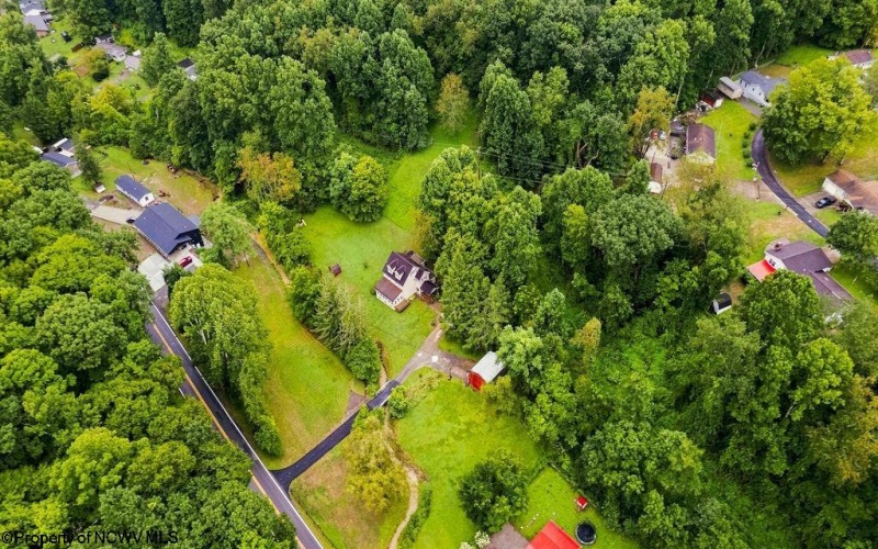 1612 Davisson Run Road, Clarksburg, West Virginia 26301, 4 Bedrooms Bedrooms, 11 Rooms Rooms,2 BathroomsBathrooms,Single Family Detached,For Sale,Davisson Run,0,10166390
