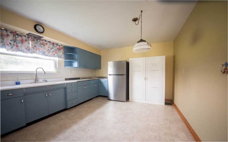 10754 Preston Highway, Bruceton Mills, West Virginia 26525, 3 Bedrooms Bedrooms, 6 Rooms Rooms,1 BathroomBathrooms,Single Family Detached,For Sale,Preston,0,10166403
