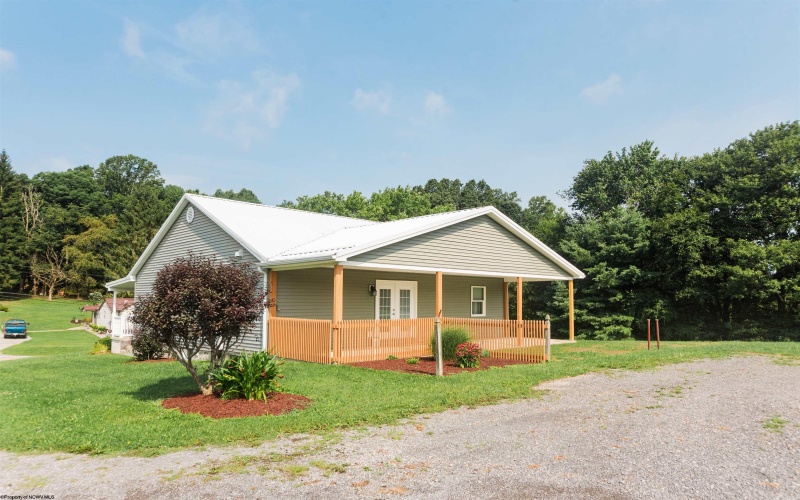 10754 Preston Highway, Bruceton Mills, West Virginia 26525, 3 Bedrooms Bedrooms, 6 Rooms Rooms,1 BathroomBathrooms,Single Family Detached,For Sale,Preston,0,10166403