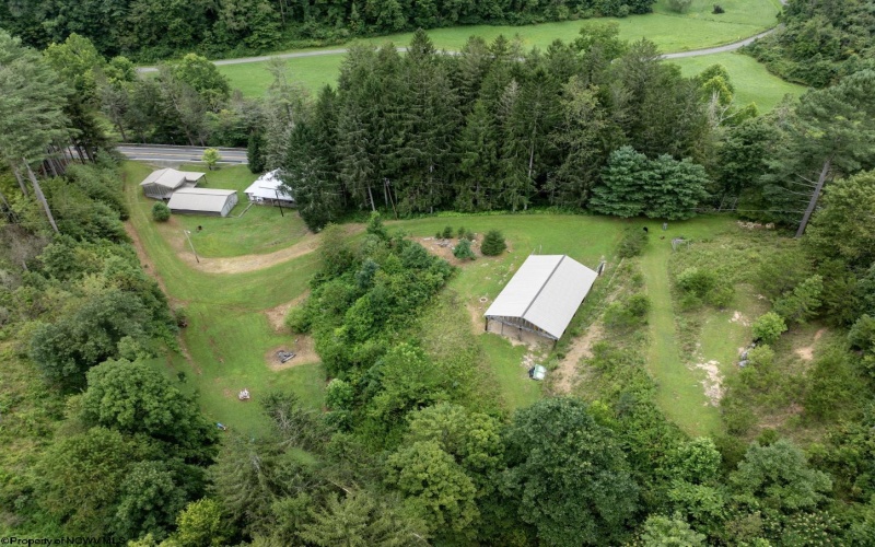7816 Husky Highway, Mannington, West Virginia 26582, 1 Bedroom Bedrooms, 5 Rooms Rooms,1 BathroomBathrooms,Single Family Detached,For Sale,Husky,0,10166400