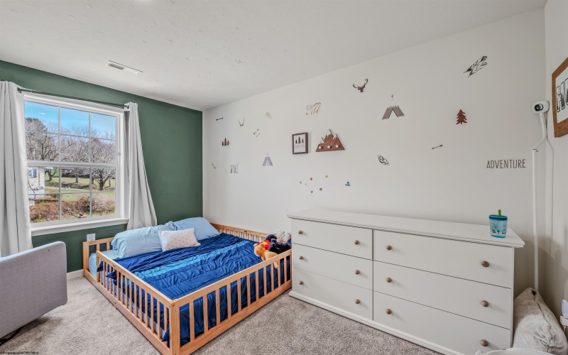 204 Santorini Avenue, Morgantown, West Virginia 26508, 5 Bedrooms Bedrooms, 15 Rooms Rooms,3 BathroomsBathrooms,Single Family Detached,For Sale,Santorini,0,10166402