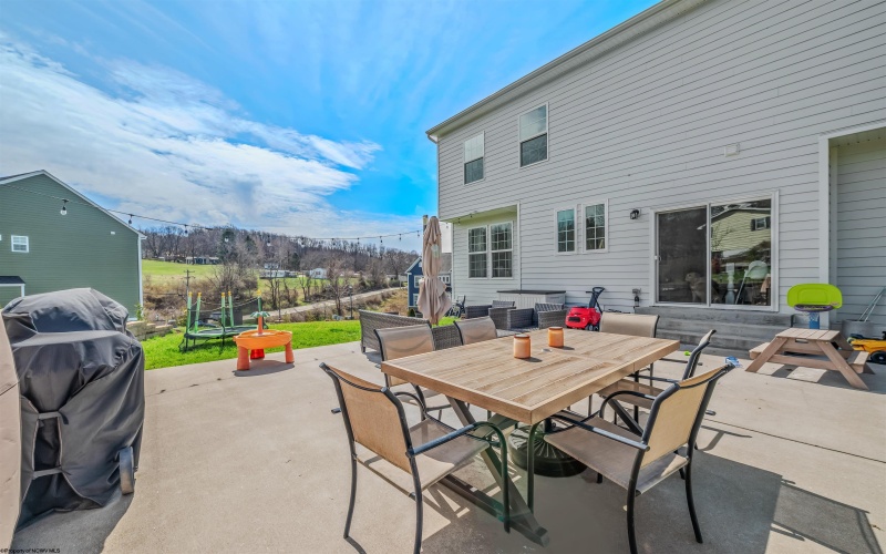 204 Santorini Avenue, Morgantown, West Virginia 26508, 5 Bedrooms Bedrooms, 15 Rooms Rooms,3 BathroomsBathrooms,Single Family Detached,For Sale,Santorini,0,10166402