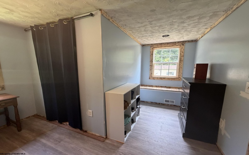 252 Gateway Road, Wallace, West Virginia 26448, 3 Bedrooms Bedrooms, 6 Rooms Rooms,2 BathroomsBathrooms,Single Family Detached,For Sale,Gateway,0,10166412