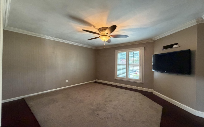 104 1/2 Maryland Avenue, Clarksburg, West Virginia 26301, 2 Bedrooms Bedrooms, 5 Rooms Rooms,1 BathroomBathrooms,Single Family Detached,For Sale,Maryland,0,10166408
