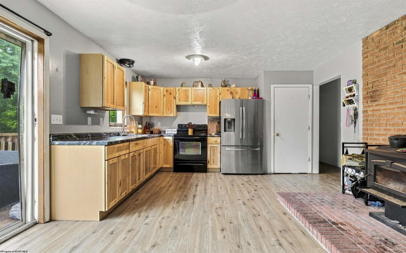 1366 Deer Haven Road, Bruceton Mills, West Virginia 26525, 3 Bedrooms Bedrooms, 5 Rooms Rooms,1 BathroomBathrooms,Single Family Detached,For Sale,Deer Haven,0,10166405