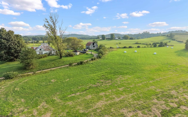197 Spruce Fork Road, Buckhannon, West Virginia 26201, 4 Bedrooms Bedrooms, 11 Rooms Rooms,3 BathroomsBathrooms,Single Family Detached,For Sale,Spruce Fork,0,10166404