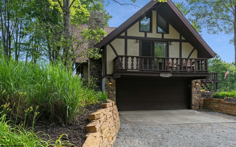 4038 Abbott Road, French Creek, West Virginia 26218, 3 Bedrooms Bedrooms, 7 Rooms Rooms,1 BathroomBathrooms,Single Family Detached,For Sale,Abbott,0,10165289 4038 Abbott Road, French Creek, West Virginia 26218, 3 Bedrooms Bedrooms, 7 Rooms Rooms,1 BathroomBathrooms,Single Family Detached,For Sale,Abbott,0,10165289