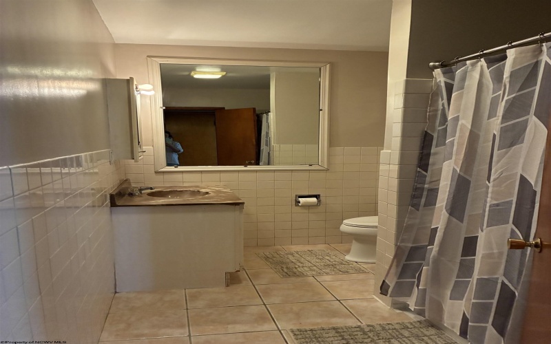 1106 Harvatis Street, Morgantown, West Virginia 26508, 2 Bedrooms Bedrooms, 5 Rooms Rooms,1 BathroomBathrooms,Single Family Detached,For Sale,Harvatis,0,10166418