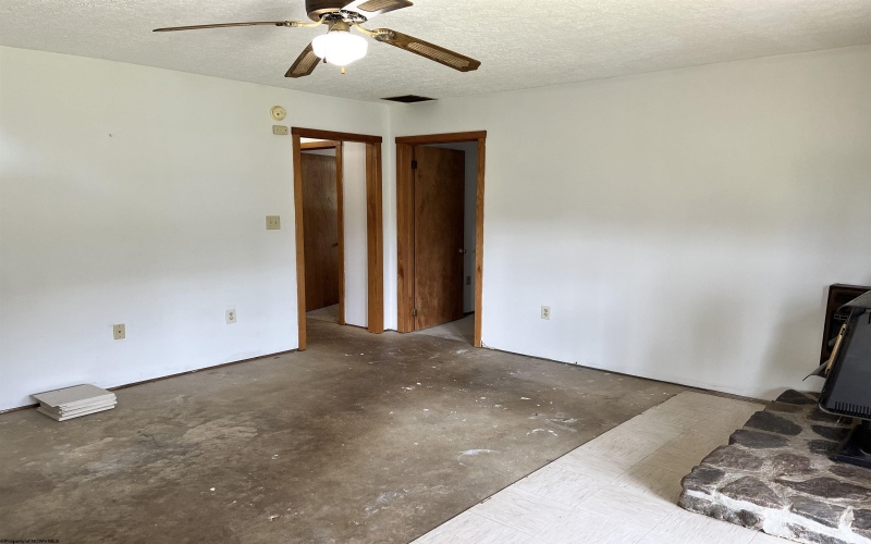 493 Sandy Avenue, Buckhannon, West Virginia 26201-0000, 4 Bedrooms Bedrooms, 8 Rooms Rooms,2 BathroomsBathrooms,Single Family Detached,For Sale,Sandy,0,10166433