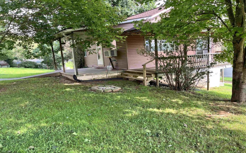 493 Sandy Avenue, Buckhannon, West Virginia 26201-0000, 4 Bedrooms Bedrooms, 8 Rooms Rooms,2 BathroomsBathrooms,Single Family Detached,For Sale,Sandy,0,10166433