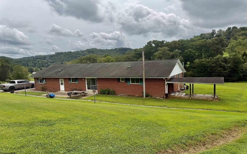 334 Keith Fork Road, Weston, West Virginia 26452, 3 Bedrooms Bedrooms, 12 Rooms Rooms,2 BathroomsBathrooms,Single Family Detached,For Sale,Keith Fork,0,10166432