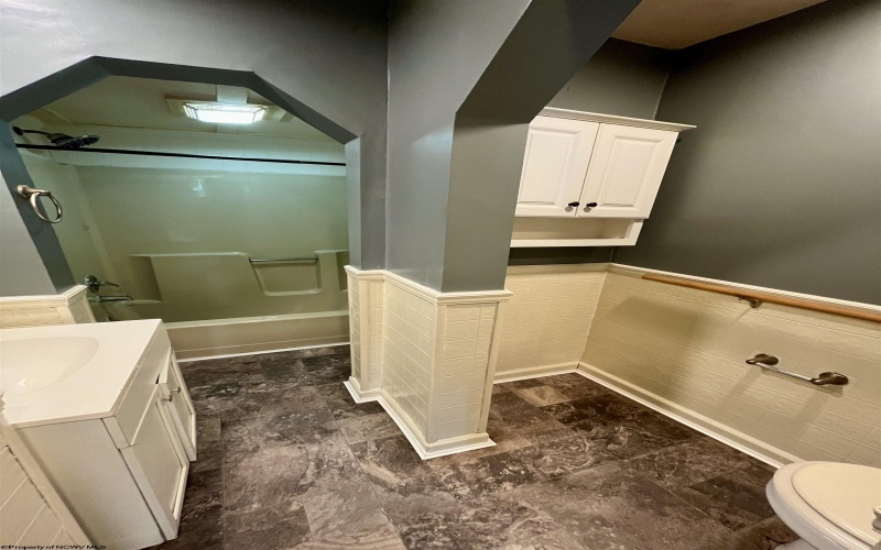 135 Charles Street, Clarksburg, West Virginia 26301, 2 Bedrooms Bedrooms, 4 Rooms Rooms,1 BathroomBathrooms,Single Family Detached,For Sale,Charles,0,10166429 135 Charles Street, Clarksburg, West Virginia 26301, 2 Bedrooms Bedrooms, 4 Rooms Rooms,1 BathroomBathrooms,Single Family Detached,For Sale,Charles,0,10166429