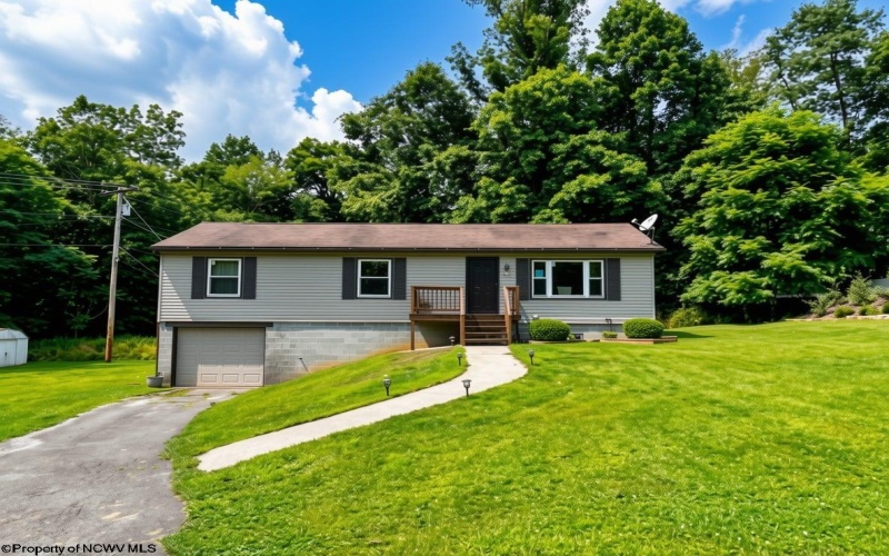 200 Love Drive, Kingwood, West Virginia 26537, 3 Bedrooms Bedrooms, 7 Rooms Rooms,2 BathroomsBathrooms,Single Family Detached,For Sale,Love,0,10166428