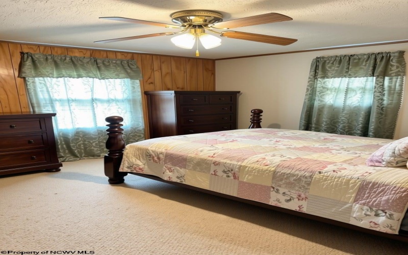 200 Love Drive, Kingwood, West Virginia 26537, 3 Bedrooms Bedrooms, 7 Rooms Rooms,2 BathroomsBathrooms,Single Family Detached,For Sale,Love,0,10166428