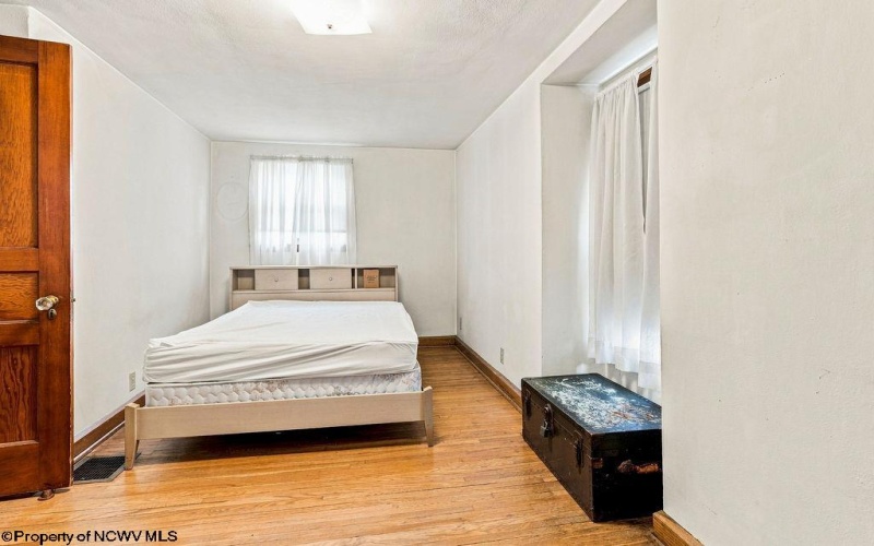 121 Grant Street, Clarksburg, West Virginia 26301, 3 Bedrooms Bedrooms, 6 Rooms Rooms,2 BathroomsBathrooms,Single Family Detached,For Sale,Grant,0,10166435 121 Grant Street, Clarksburg, West Virginia 26301, 3 Bedrooms Bedrooms, 6 Rooms Rooms,2 BathroomsBathrooms,Single Family Detached,For Sale,Grant,0,10166435