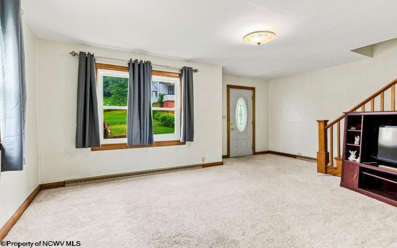 121 Grant Street, Clarksburg, West Virginia 26301, 3 Bedrooms Bedrooms, 6 Rooms Rooms,2 BathroomsBathrooms,Single Family Detached,For Sale,Grant,0,10166435 121 Grant Street, Clarksburg, West Virginia 26301, 3 Bedrooms Bedrooms, 6 Rooms Rooms,2 BathroomsBathrooms,Single Family Detached,For Sale,Grant,0,10166435