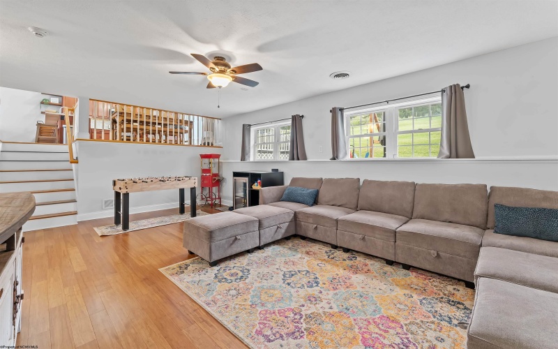 511 Santa Fe Court, Morgantown, West Virginia 26508, 3 Bedrooms Bedrooms, 7 Rooms Rooms,2 BathroomsBathrooms,Single Family Detached,For Sale,Santa Fe,0,10165489