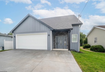 403 Corona Drive, Morgantown, West Virginia 26508, 3 Bedrooms Bedrooms, 6 Rooms Rooms,2 BathroomsBathrooms,Single Family Detached,For Sale,Corona,0,10166446