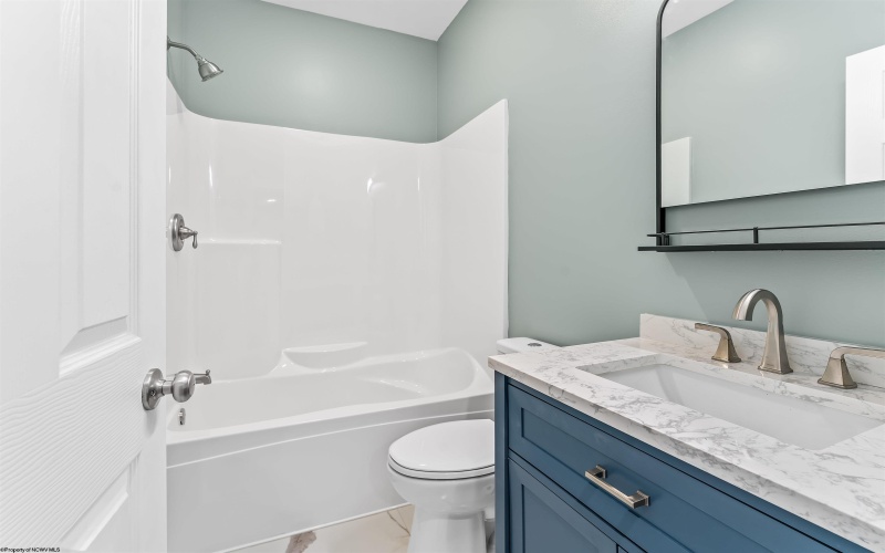 403 Corona Drive, Morgantown, West Virginia 26508, 3 Bedrooms Bedrooms, 6 Rooms Rooms,2 BathroomsBathrooms,Single Family Detached,For Sale,Corona,0,10166446